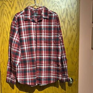 Eddie Bauer men’s size Large red plaid flannel